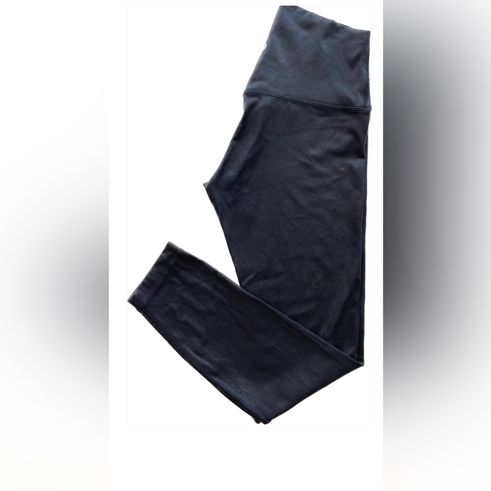 *LIKE NEW*Lululemon Align High Rise Pant 25” Shine